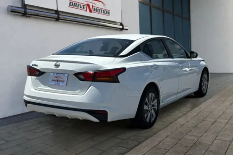 More photos of 2024 Nissan Altima 2.5 S Sedan 4D at Drive N-Motion Rio Rancho, NM