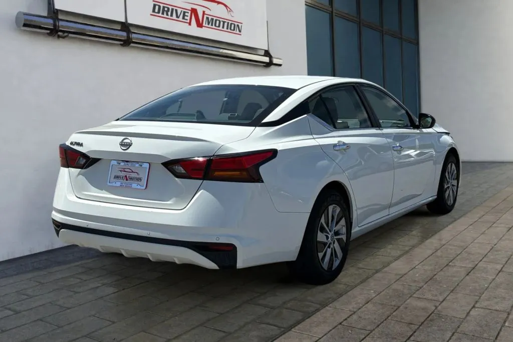 More photos of 2024 Nissan Altima 2.5 S Sedan 4D at Drive N-Motion Rio Rancho, NM