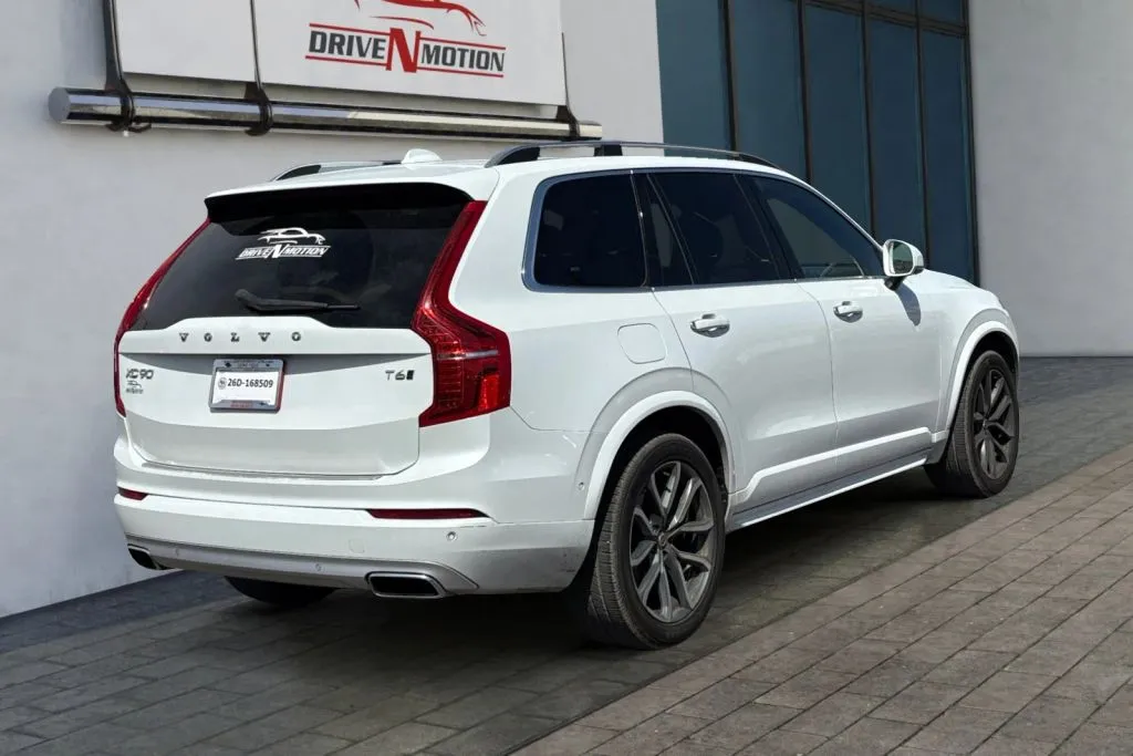 Another view of 2018 Volvo XC90 T6 Momentum Sport Utility 4D for sale in Rio Rancho, NM at Drive N-Motion Rio Rancho