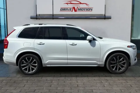 Photos of 2018 Volvo XC90 T6 Momentum Sport Utility 4D for sale in Rio Rancho, NM at Drive N-Motion Rio Rancho