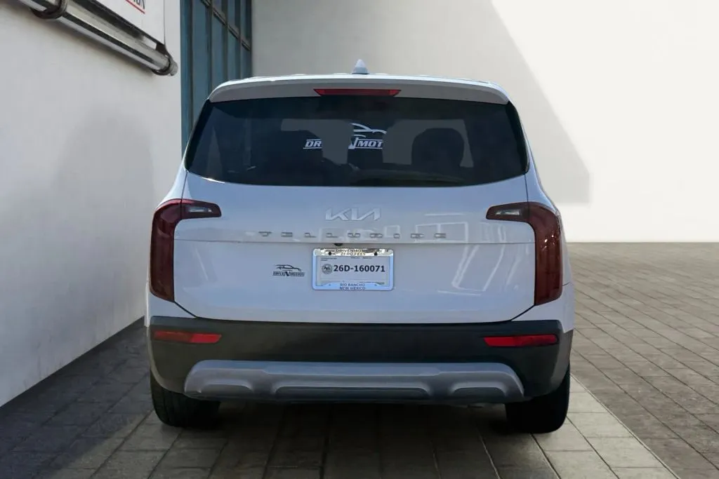 More photos of 2022 Kia Telluride LX Sport Utility 4D at Drive N-Motion Rio Rancho, NM