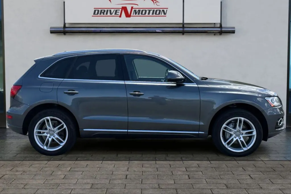 Another view of 2017 Audi Q5 2.0T Premium Plus Sport Utility 4D for sale in Rio Rancho, NM at Drive N-Motion Rio Rancho