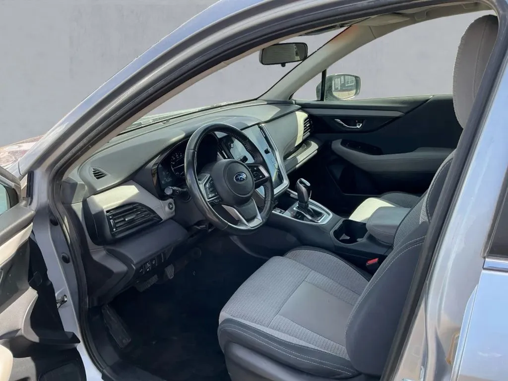 2023 Subaru Outback Premium - Photo 12