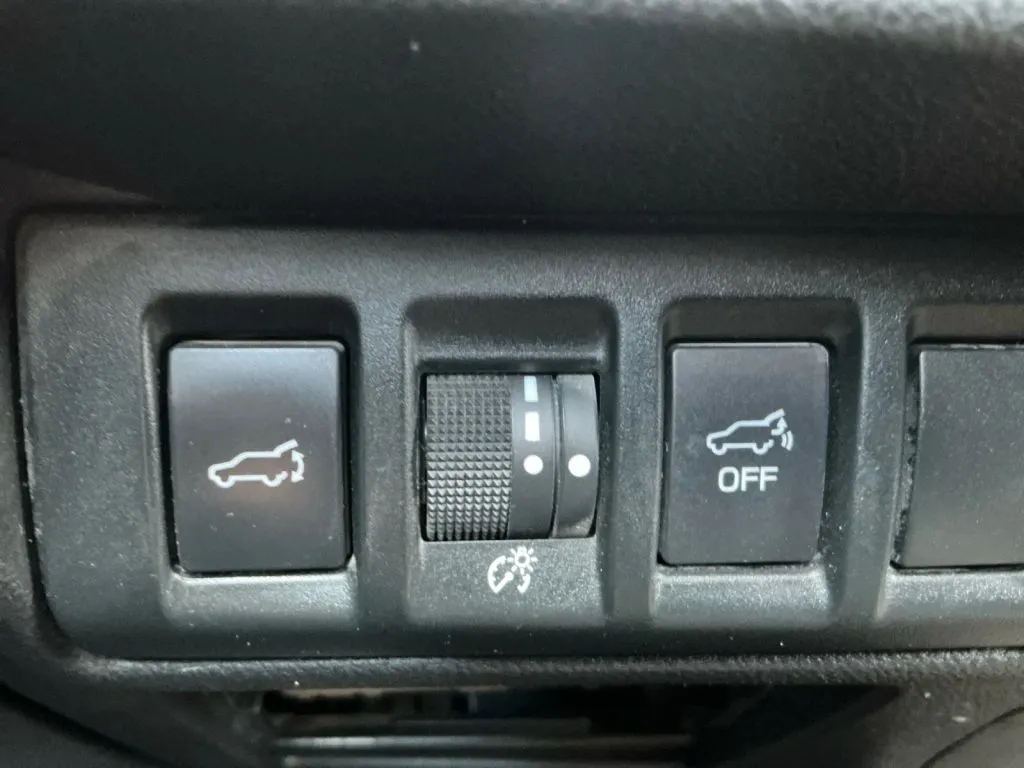 2023 Subaru Outback Premium - Photo 30