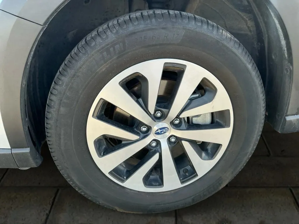 2023 Subaru Outback Premium - Photo 23