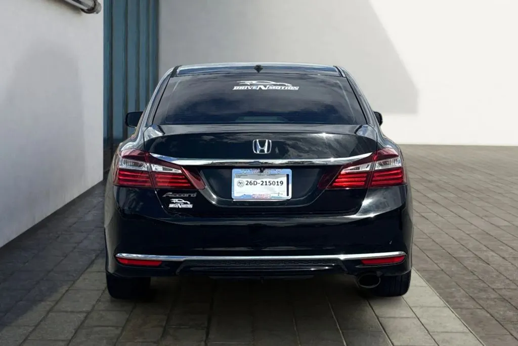 More photos of 2016 Honda Accord EX-L Sedan 4D at Drive N-Motion Rio Rancho, NM