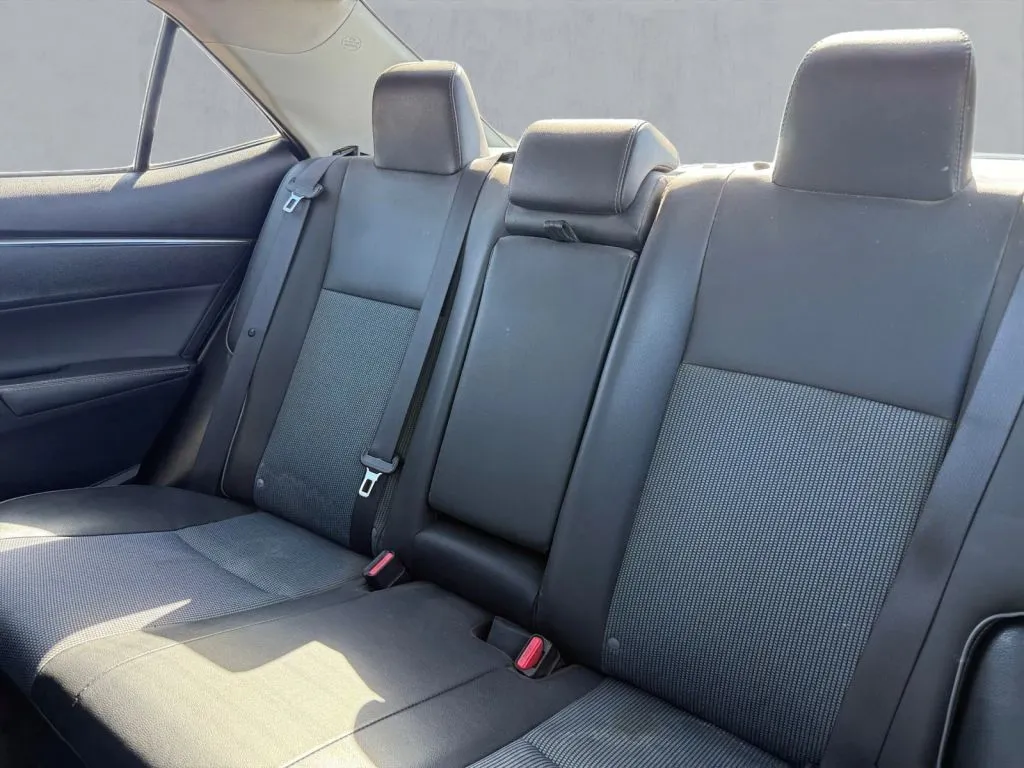 2015 Toyota Corolla S Plus - Photo 15