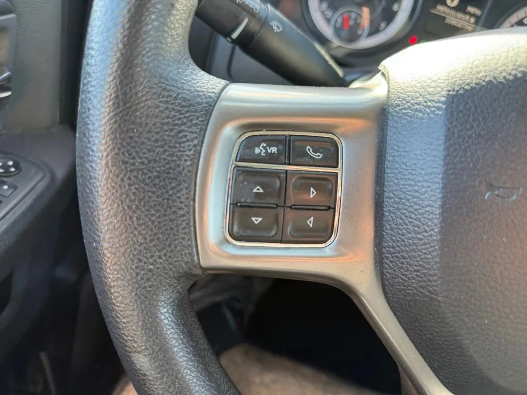 2022 RAM Ram 1500 Classic SLT - Photo 33