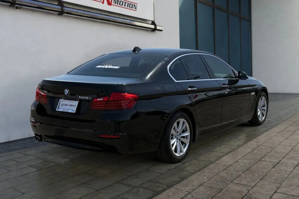 More photos of 2015 BMW 5 Series 528i Sedan 4D at Drive N-Motion Rio Rancho, NM