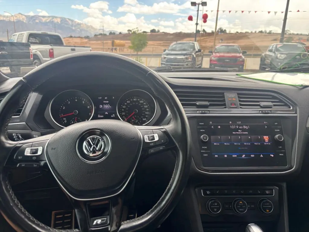 2021 Volkswagen Tiguan SE R-LINE BLACK - Photo 25
