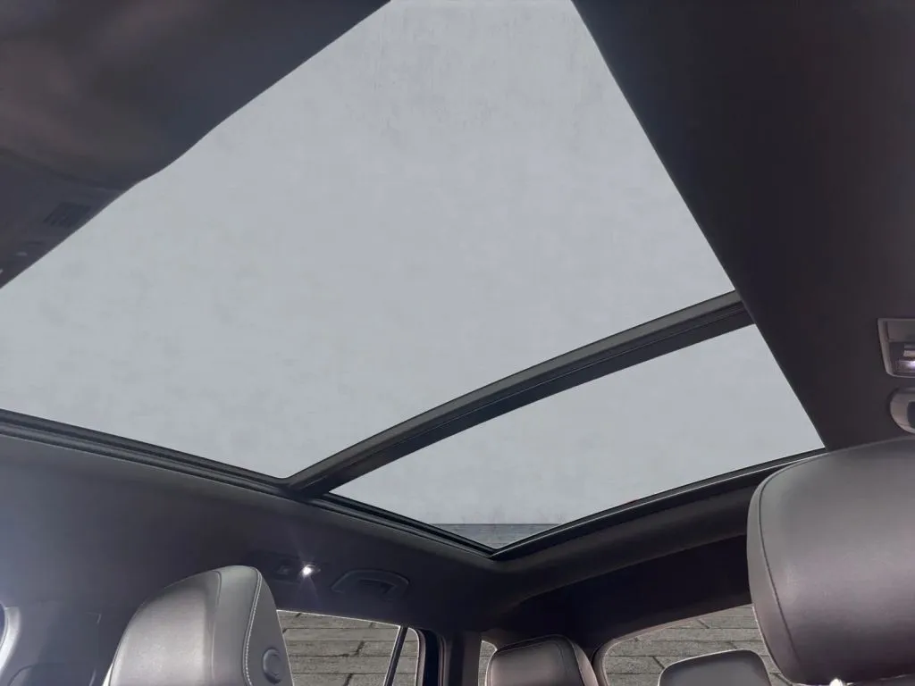 2021 Volkswagen Tiguan SE R-LINE BLACK - Photo 23