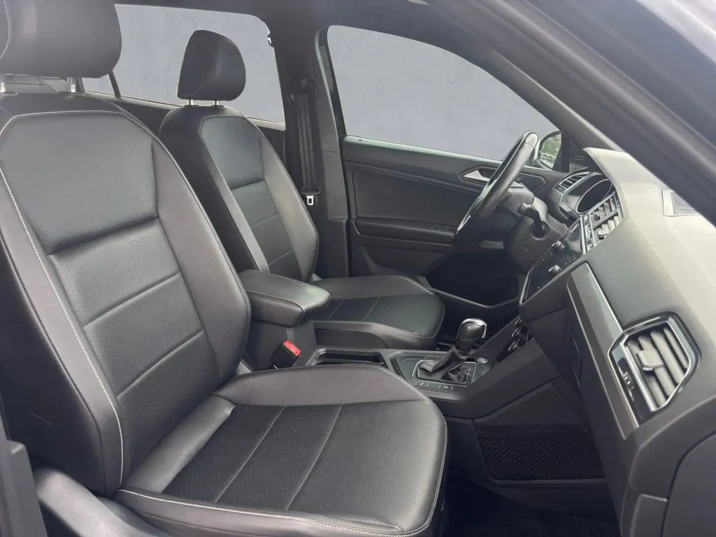 2021 Volkswagen Tiguan SE R-LINE BLACK - Photo 21