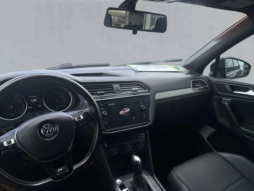 2021 Volkswagen Tiguan SE R-LINE BLACK - Photo 11