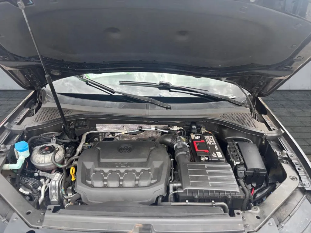 2021 Volkswagen Tiguan SE R-LINE BLACK - Photo 22