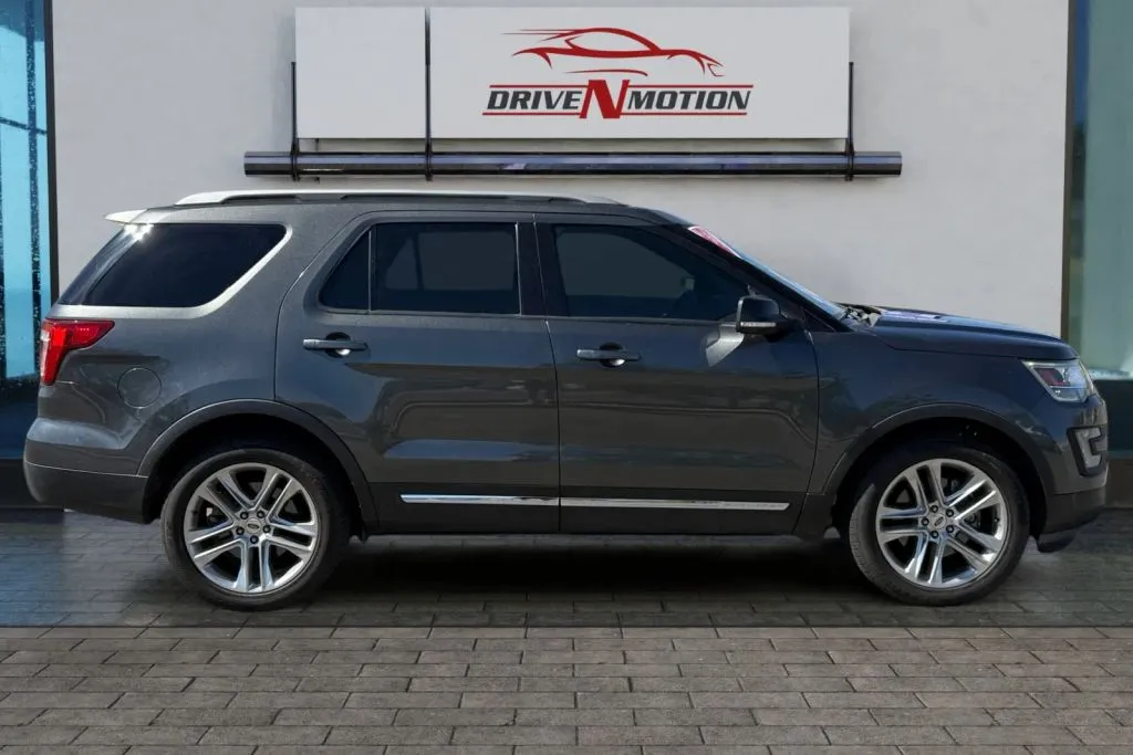 Another view of 2016 Ford Explorer XLT Sport Utility 4D for sale in Rio Rancho, NM at Drive N-Motion Rio Rancho