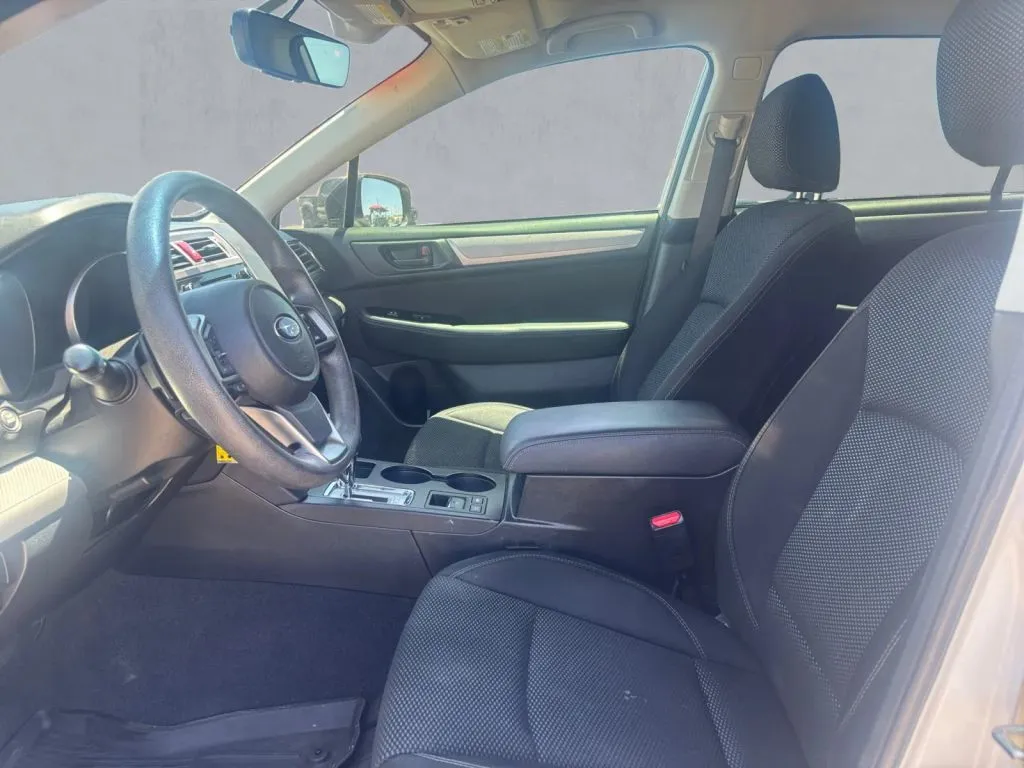 2019 Subaru Outback Base - Photo 12