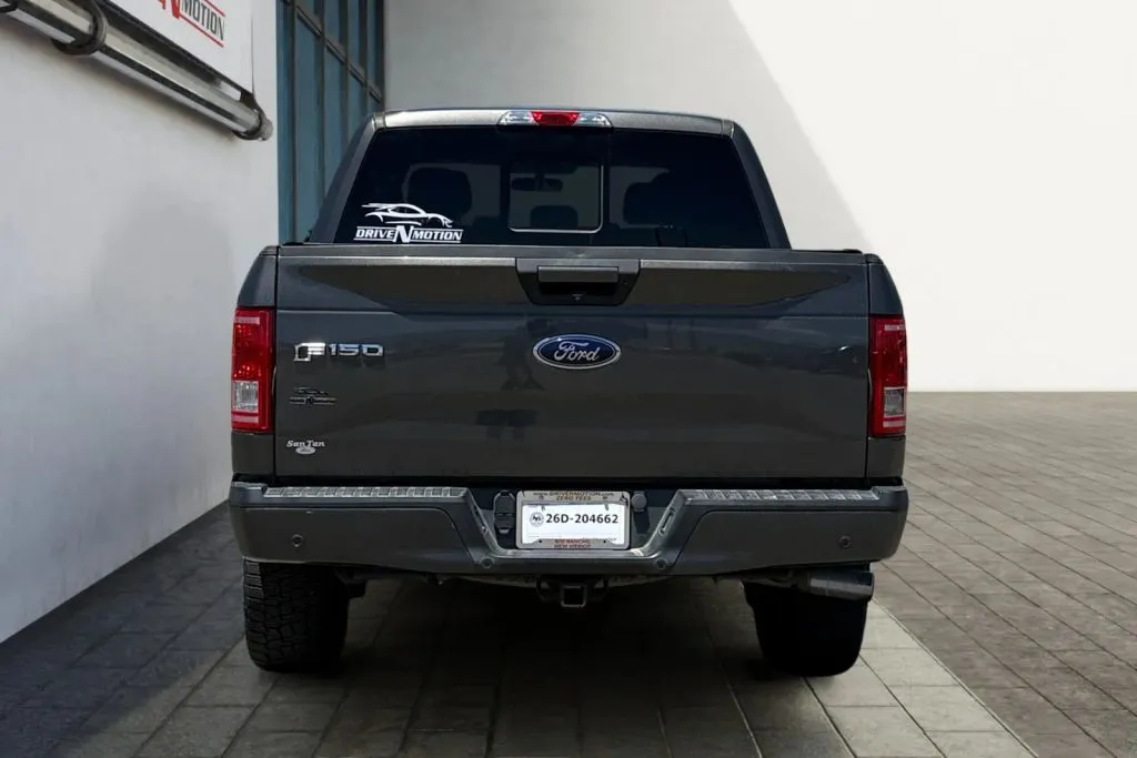 More photos of 2017 Ford F-150 SuperCrew Cab XLT Pickup 4D 5 1/2 ft at Drive N-Motion Rio Rancho, NM