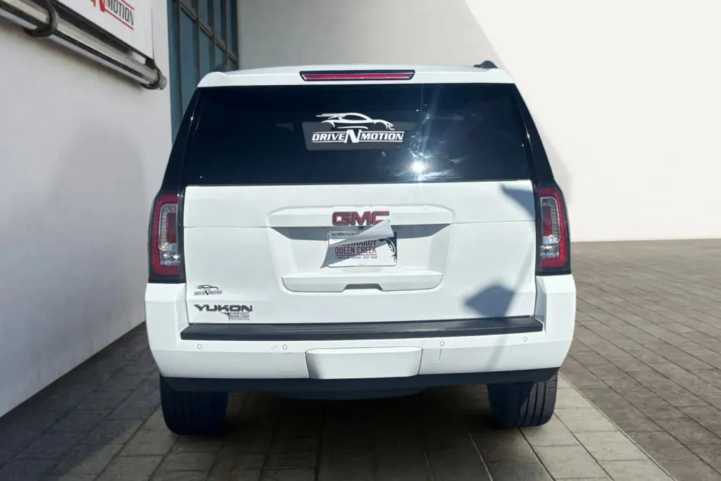 More photos of 2018 GMC Yukon SLT Sport Utility 4D at Drive N-Motion Rio Rancho, NM