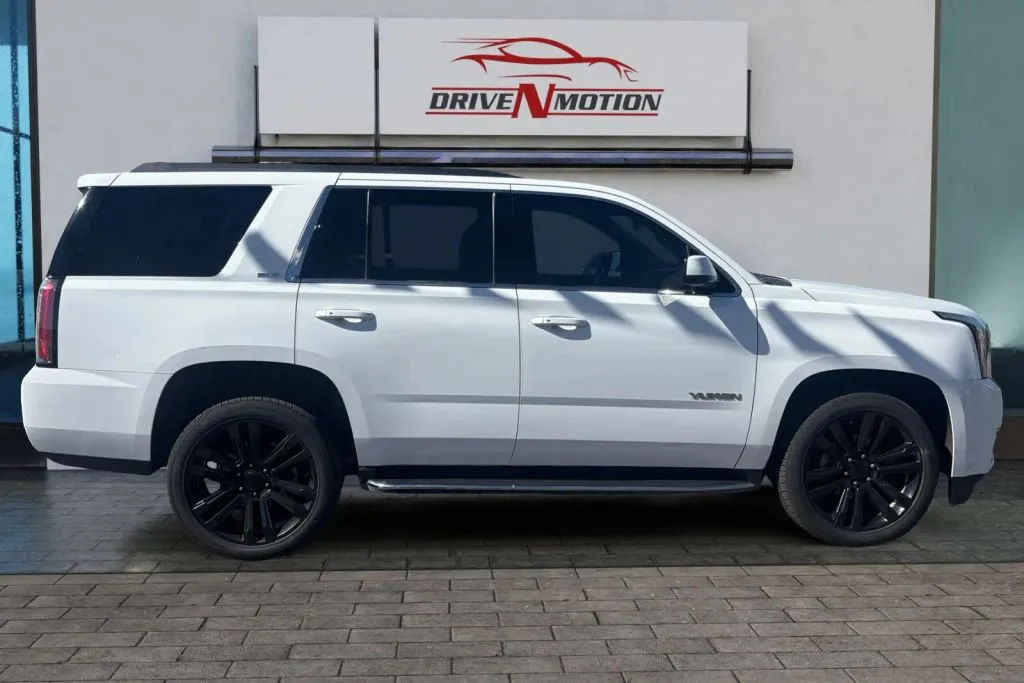 Another view of 2018 GMC Yukon SLT Sport Utility 4D for sale in Rio Rancho, NM at Drive N-Motion Rio Rancho