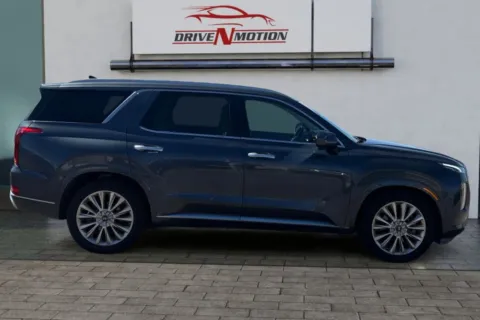 Another view of 2021 Hyundai Palisade Limited Sport Utility 4D for sale in Rio Rancho, NM at Drive N-Motion Rio Rancho