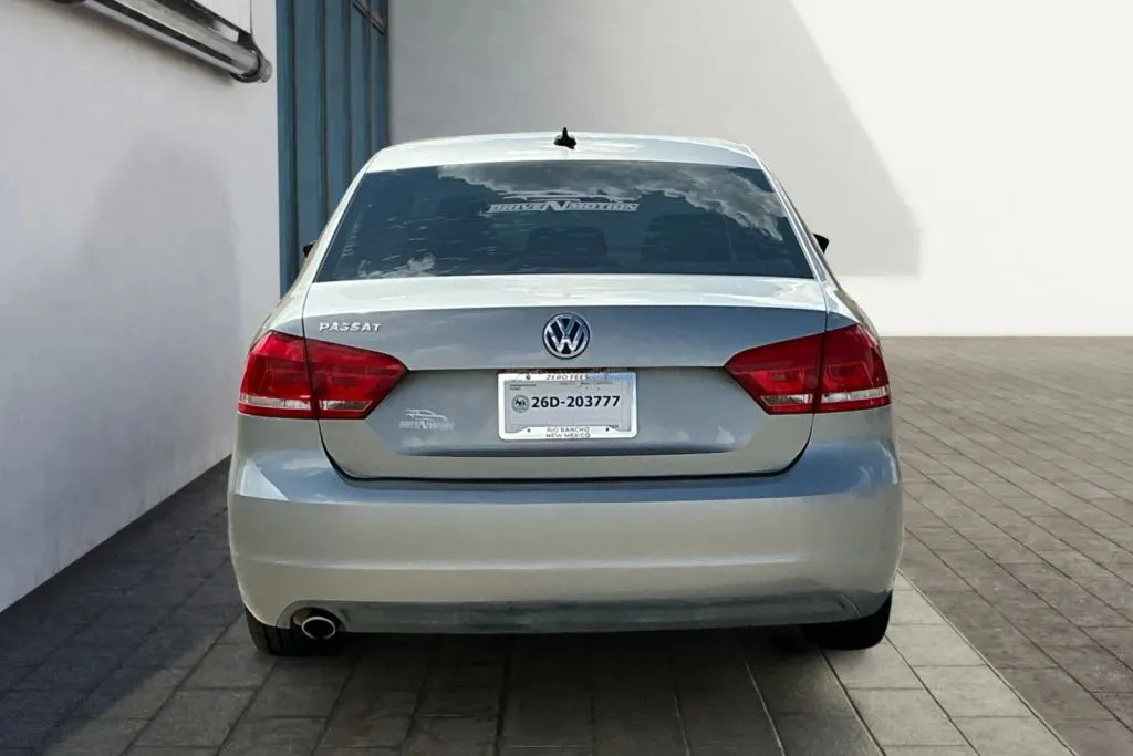 More photos of 2012 Volkswagen Passat 2.5L SE Sedan 4D at Drive N-Motion Rio Rancho, NM