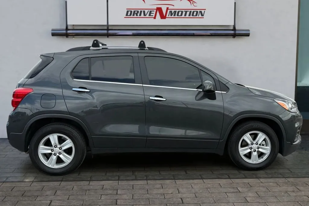 Another view of 2017 Chevrolet Trax LT Sport Utility 4D for sale in Rio Rancho, NM at Drive N-Motion Rio Rancho
