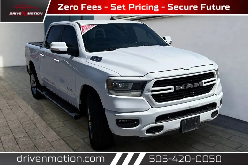 White 2019 Ram 1500 Crew Cab Big Horn Pickup 4D 5 1/2 ft for sale in Rio Rancho, NM