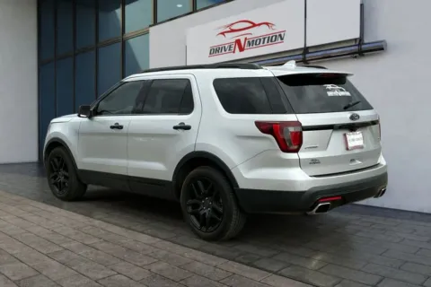 More photos of 2017 Ford Explorer Sport SUV 4D at Drive N-Motion Rio Rancho, NM
