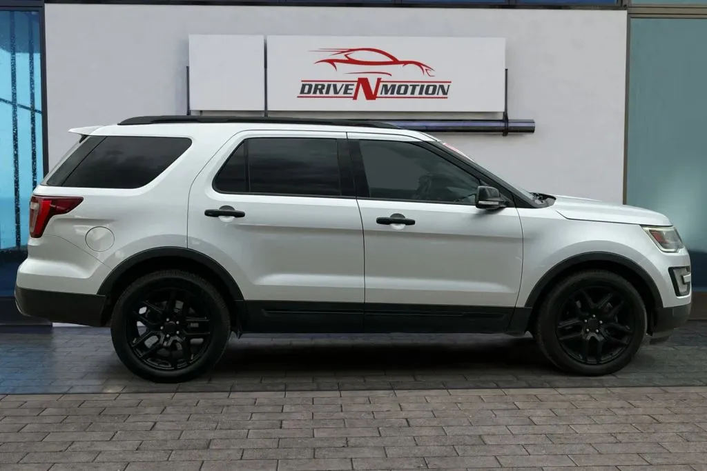 Another view of 2017 Ford Explorer Sport SUV 4D for sale in Rio Rancho, NM at Drive N-Motion Rio Rancho