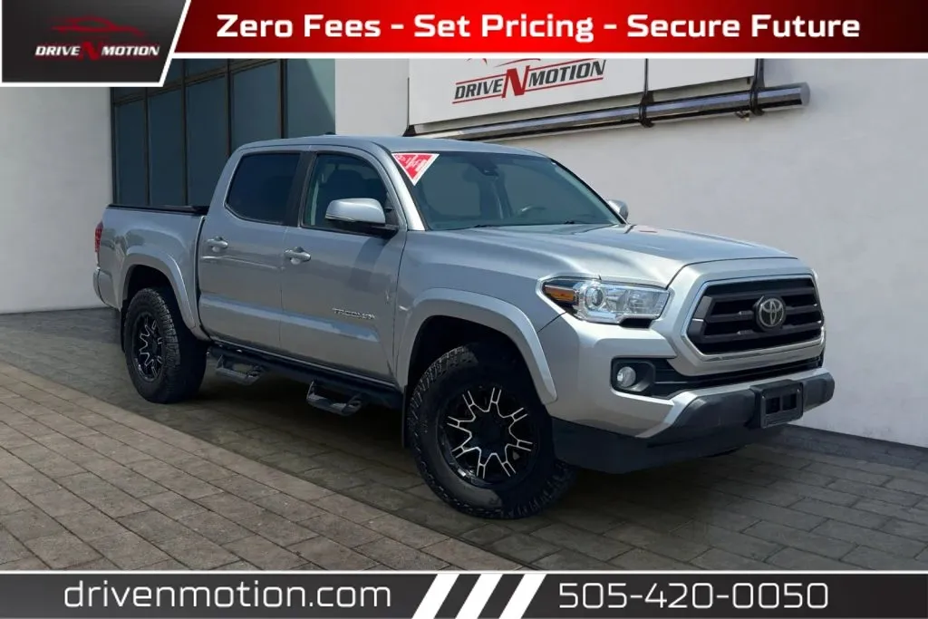 Silver 2020 Toyota Tacoma Double Cab SR5 Pickup 4D 5 ft for sale in Rio Rancho, NM
