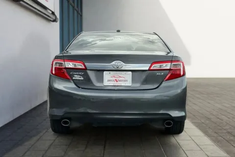 More photos of 2013 Toyota Camry XLE Sedan 4D at Drive N-Motion Rio Rancho, NM