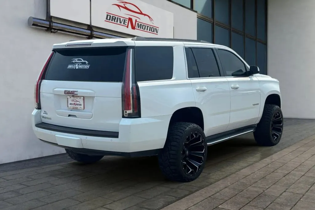 More photos of 2015 GMC Yukon SLE Sport Utility 4D at Drive N-Motion Rio Rancho, NM
