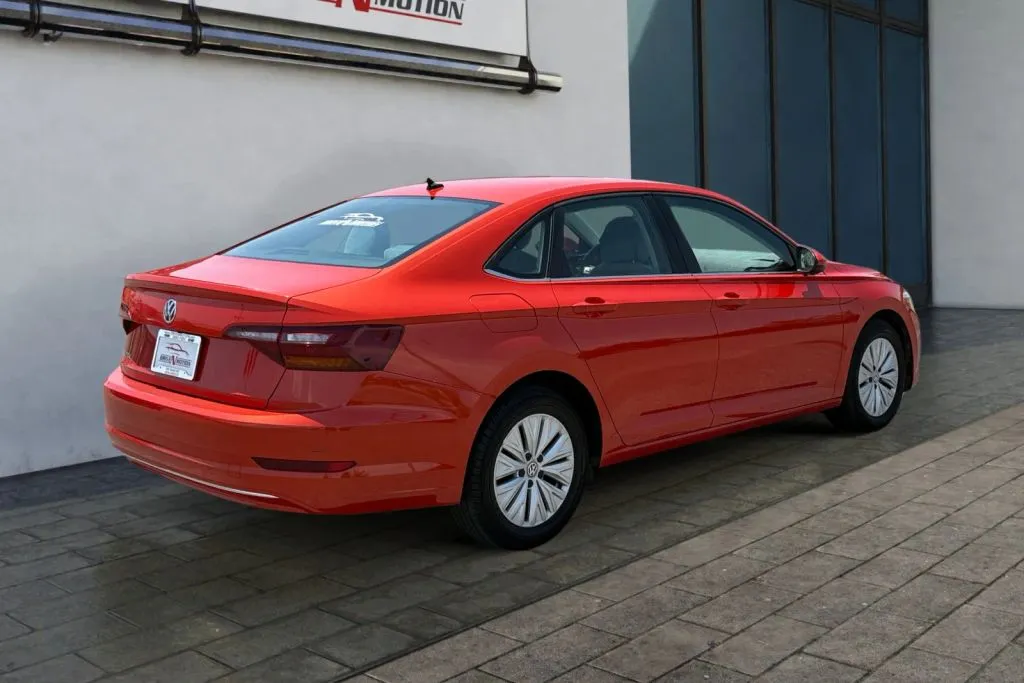 More photos of 2019 Volkswagen Jetta 1.4T S Sedan 4D at Drive N-Motion Rio Rancho, NM