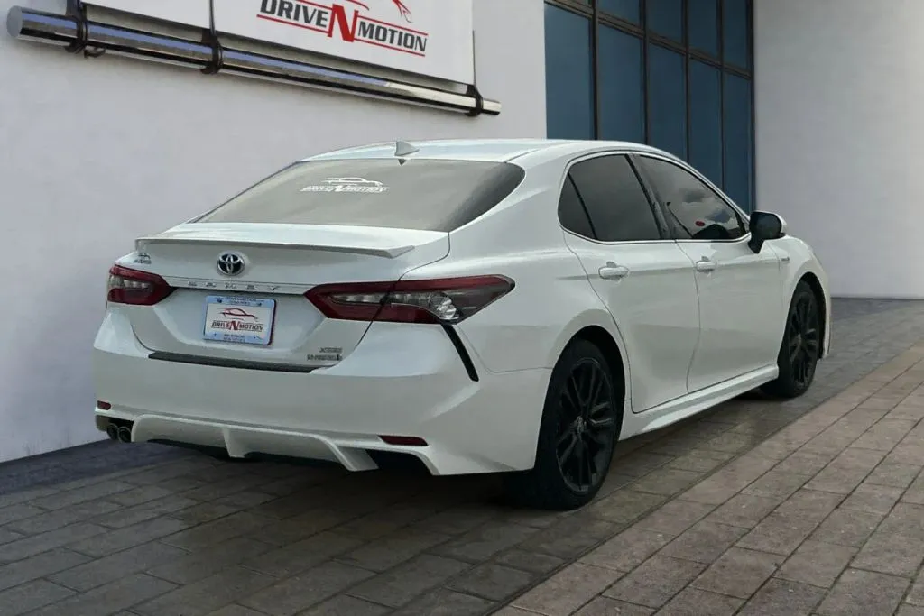 More photos of 2021 Toyota Camry Hybrid XSE Sedan 4D at Drive N-Motion Rio Rancho, NM
