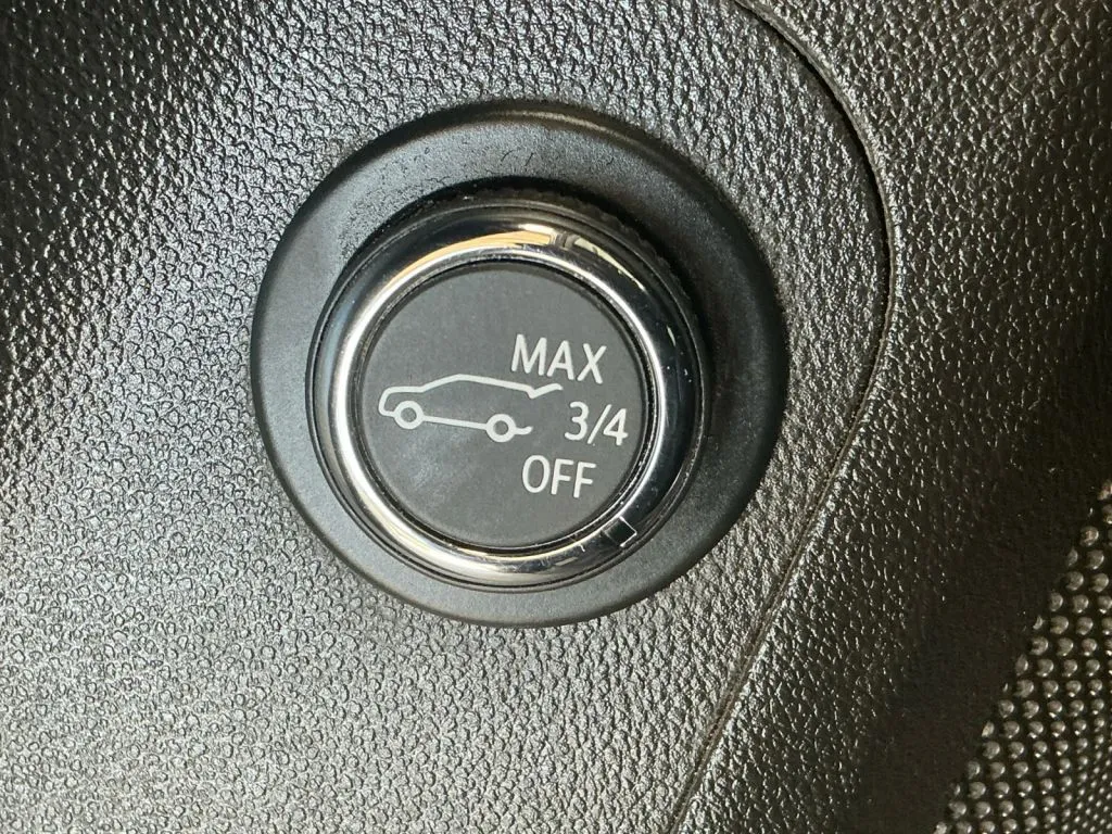 GMC Acadia photo 38