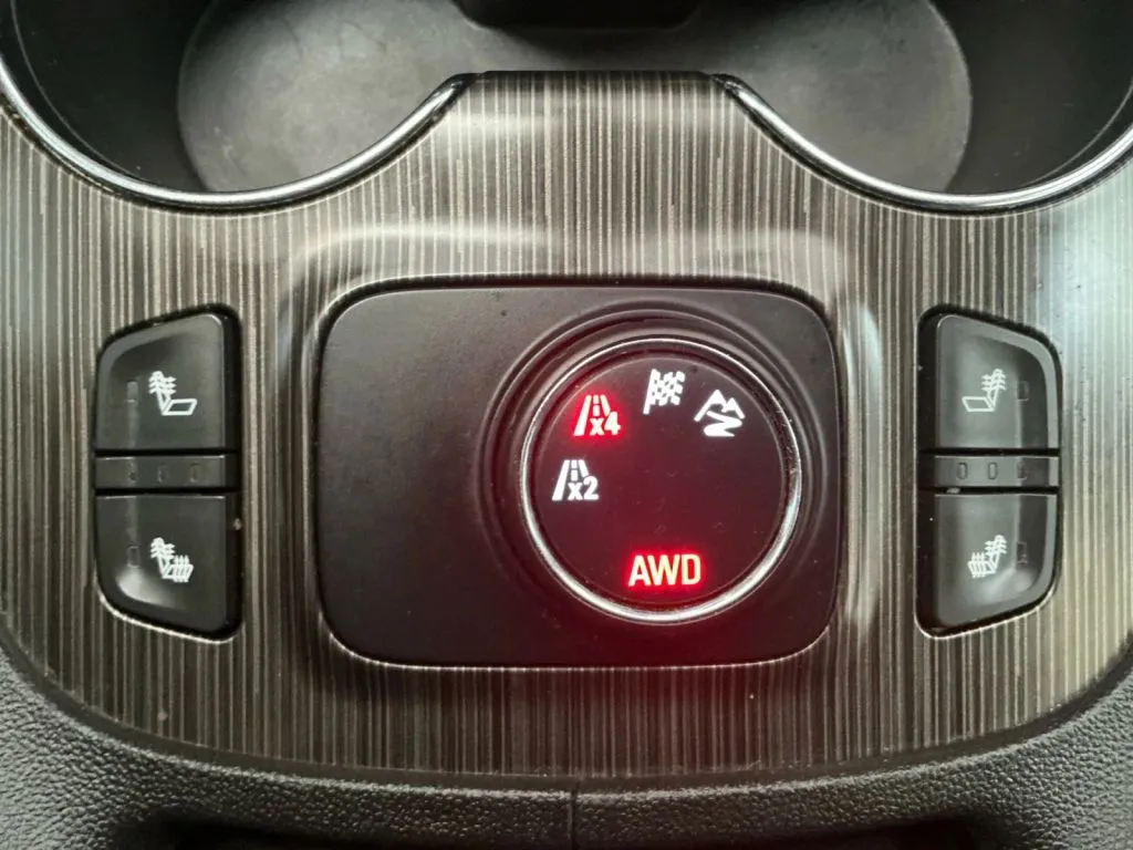 GMC Acadia photo 33