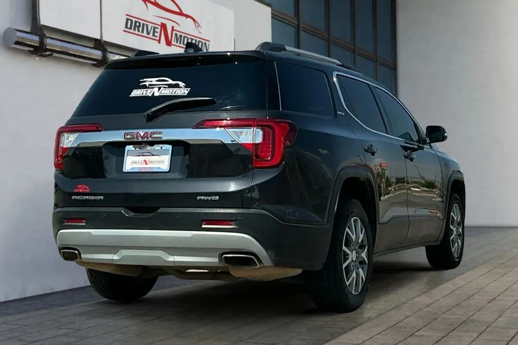 More photos of 2020 GMC Acadia SLT Sport Utility 4D at Drive N-Motion Rio Rancho, NM