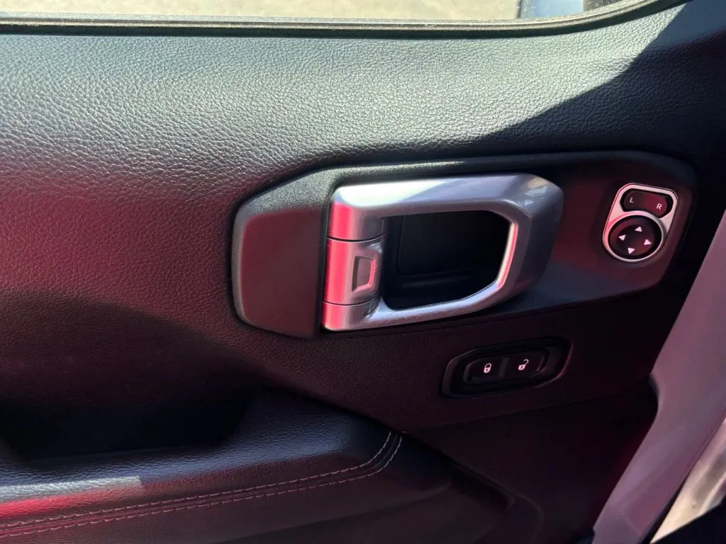 2022 Jeep Gladiator Rubicon - Photo 11