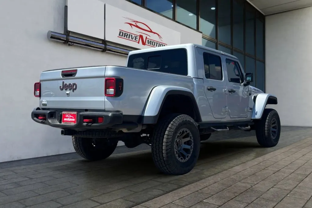 More photos of 2022 Jeep Gladiator Rubicon Pickup 4D 5 ft at Drive N-Motion Rio Rancho, NM