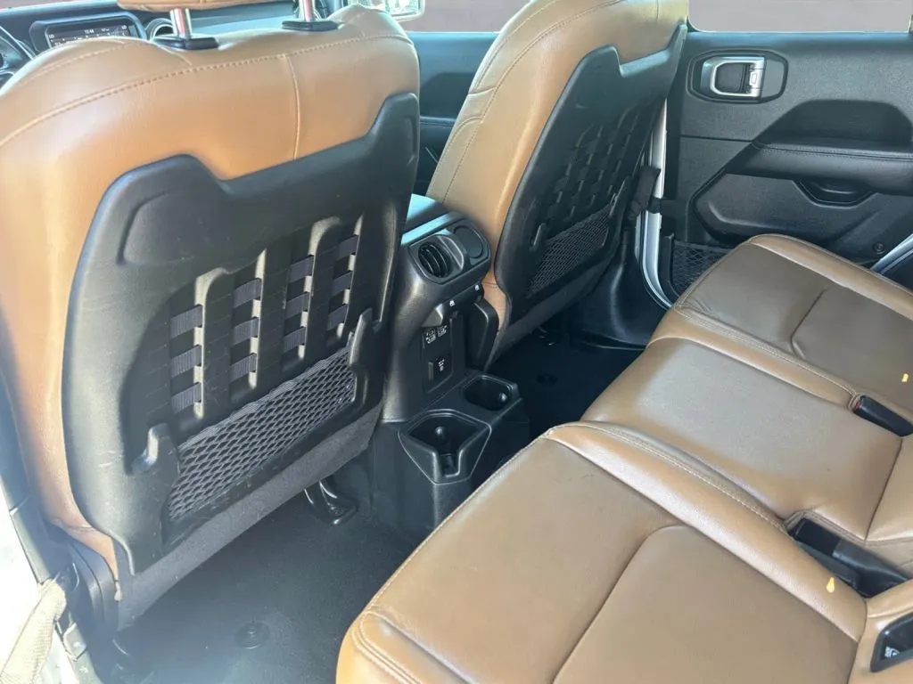 2022 Jeep Gladiator Rubicon - Photo 17