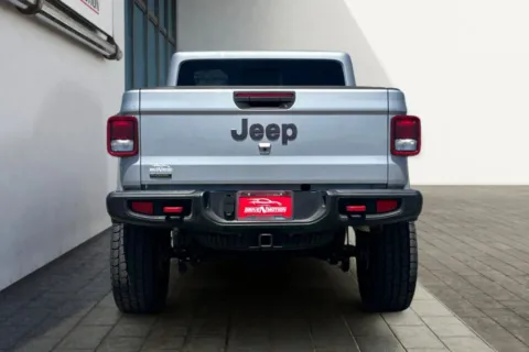 More photos of 2022 Jeep Gladiator Rubicon Pickup 4D 5 ft at Drive N-Motion Rio Rancho, NM