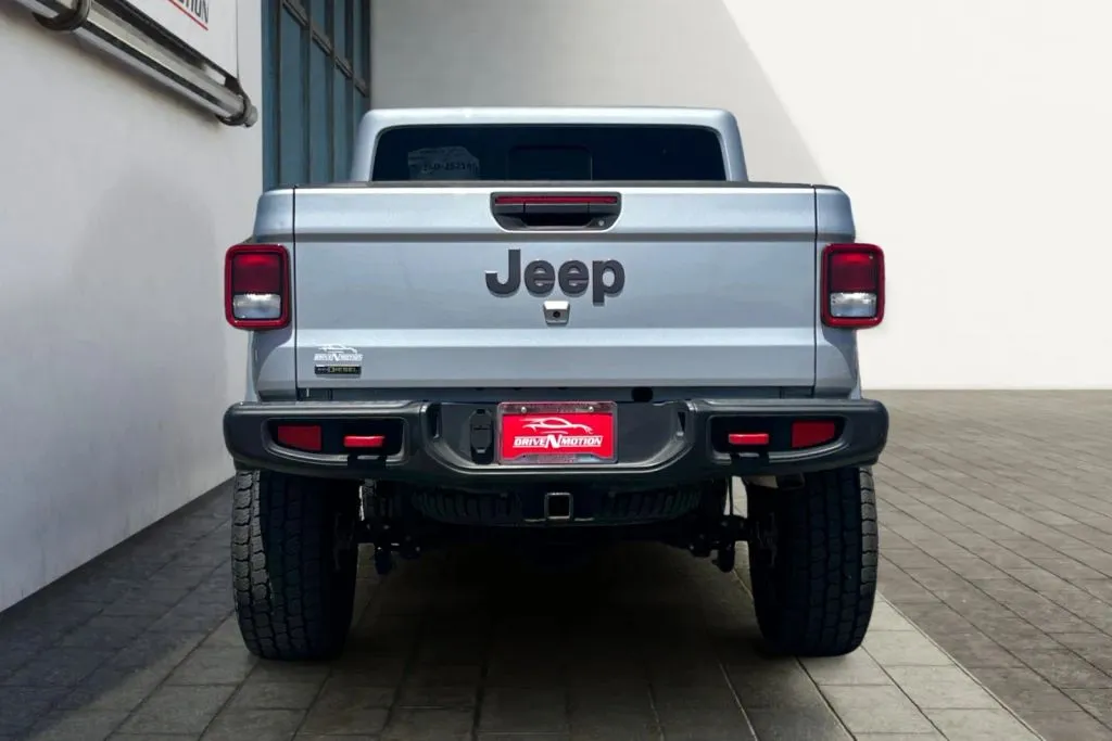 More photos of 2022 Jeep Gladiator Rubicon Pickup 4D 5 ft at Drive N-Motion Rio Rancho, NM