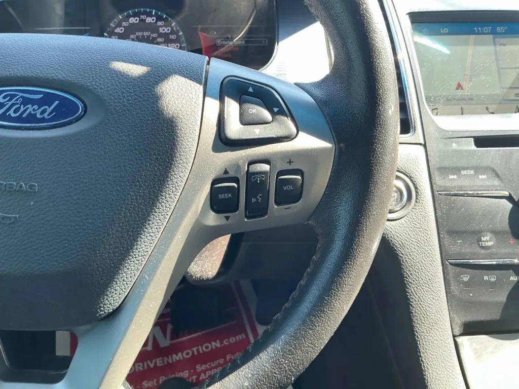 Ford Taurus photo 26