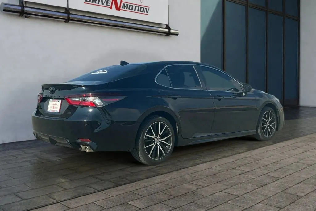 More photos of 2021 Toyota Camry SE Sedan 4D at Drive N-Motion Rio Rancho, NM