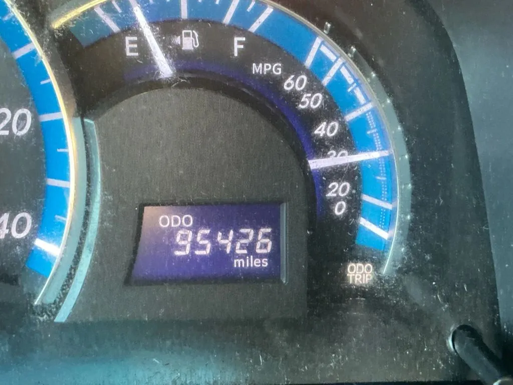 Toyota Camry photo 26