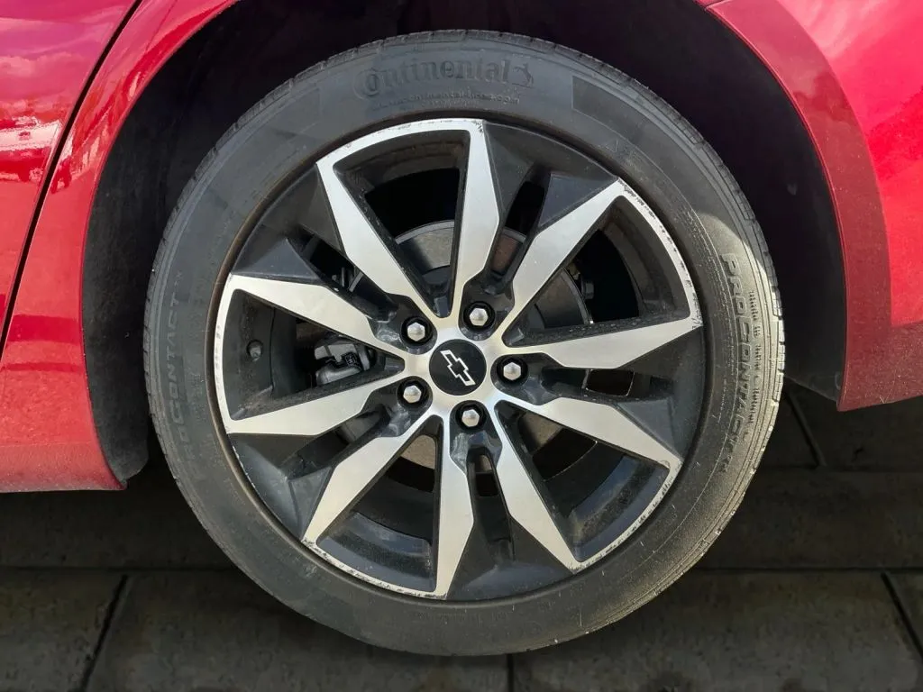 Chevrolet Malibu photo 17