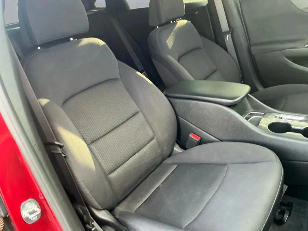 Chevrolet Malibu photo 22
