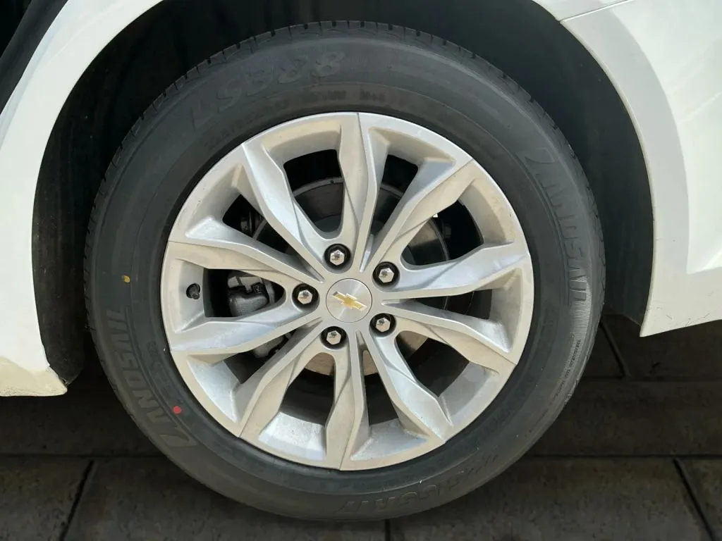 Chevrolet Malibu photo 16