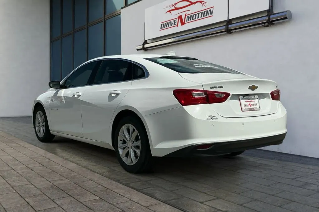 More photos of 2024 Chevrolet Malibu 1LT Sedan 4D at Drive N-Motion Rio Rancho, NM