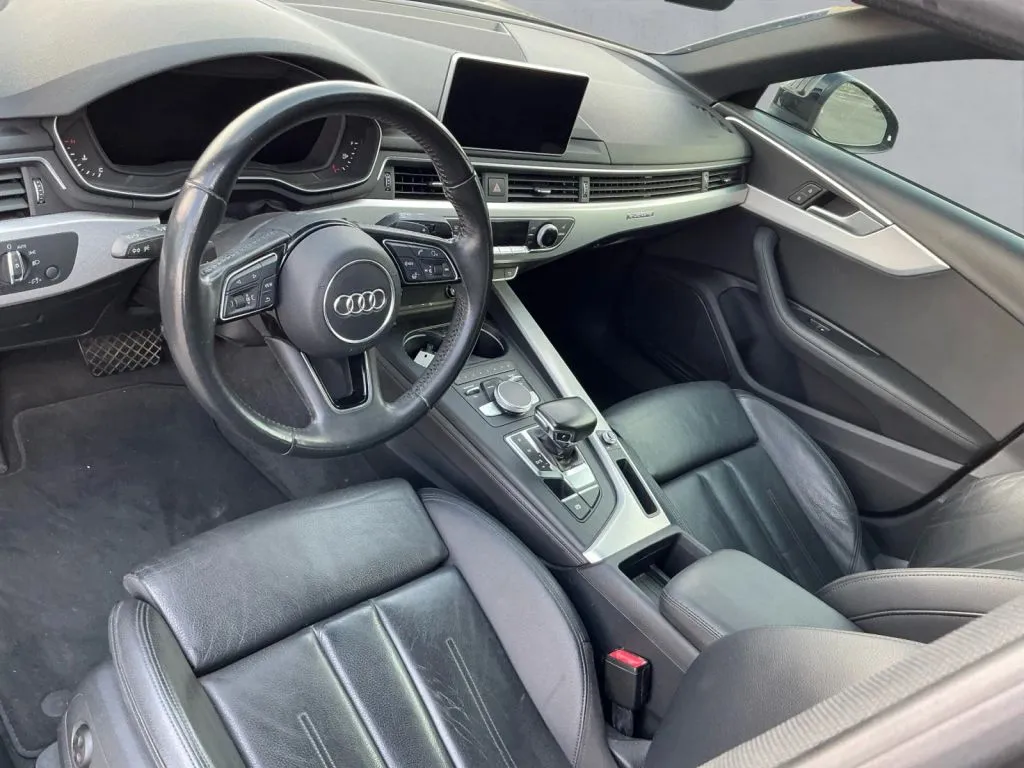 2019 Audi A4 Premium Plus - Photo 13